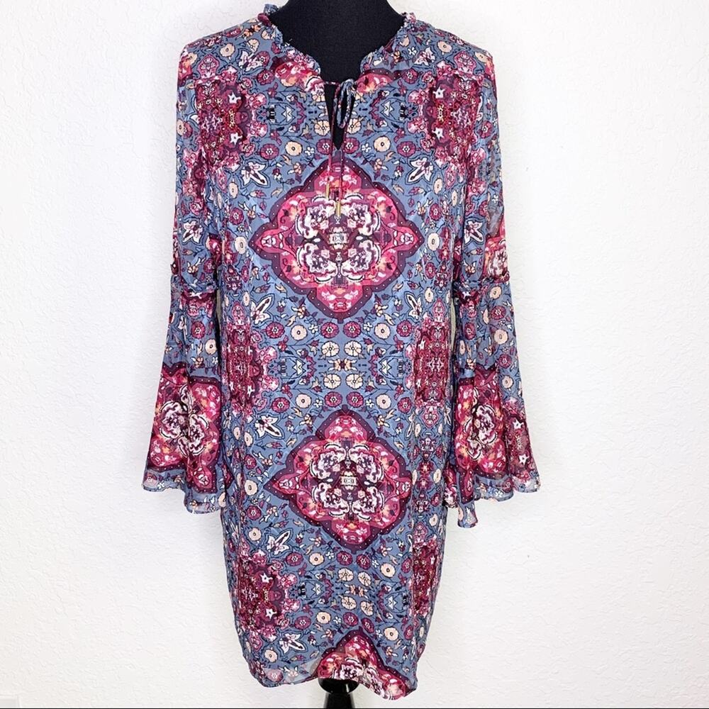 WHBM blue pink floral Mandela bell sleeve shift dress size Large Petite